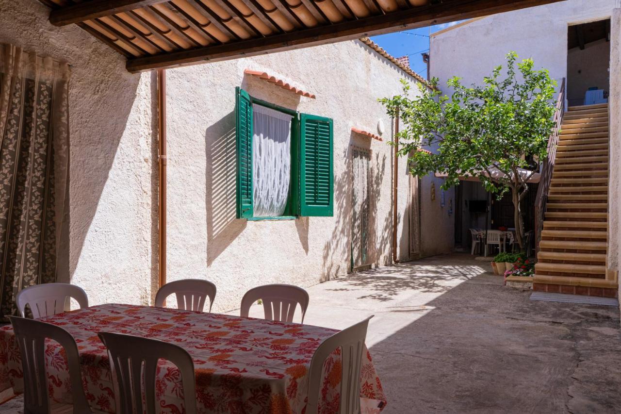 Casa Dorotea Holiday home Tre Fontane